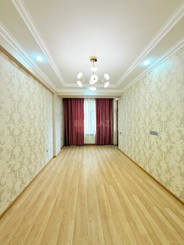 Satılır 2 otaqlı mənzil 62 m²