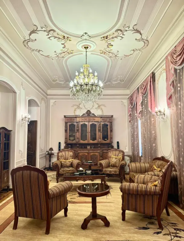Kirayə verilir 3 otaqlı mənzil 231 m²