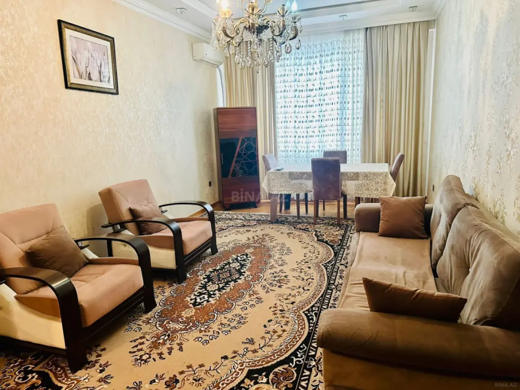 Kirayə verilir 3 otaqlı mənzil 110 m²