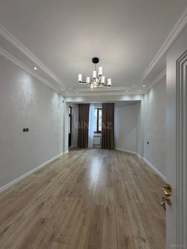 Satılır 3 otaqlı mənzil 95 m²