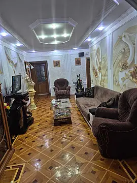Satılır 5 otaqlı mənzil 122 m² — Bakı 5 otaq 122.00 m²