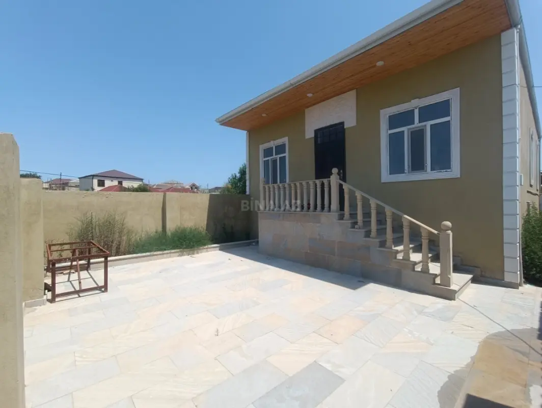 Satılır 4 otaqlı həyət evi 100 m²