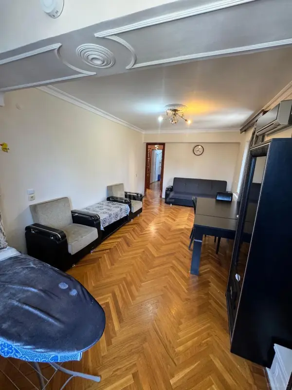 Kirayə verilir 3 otaqlı mənzil 67 m²
