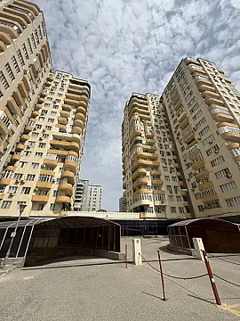 Satılır qaraj 20 m² — Bakı, Həzi Aslanov qəs. 20.00 m²