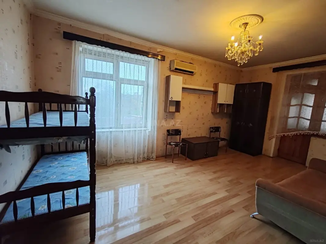Kirayə verilir 2 otaqlı mənzil 55 m²