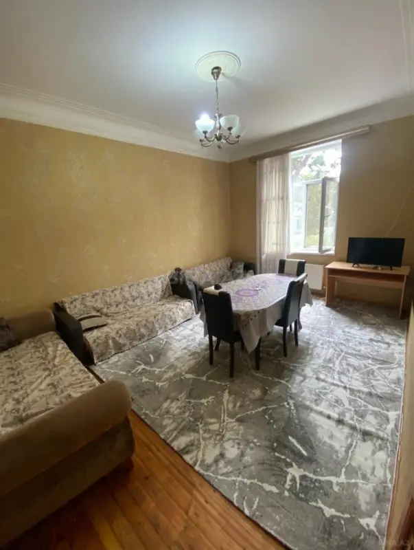 Kirayə verilir 3 otaqlı mənzil 80 m²
