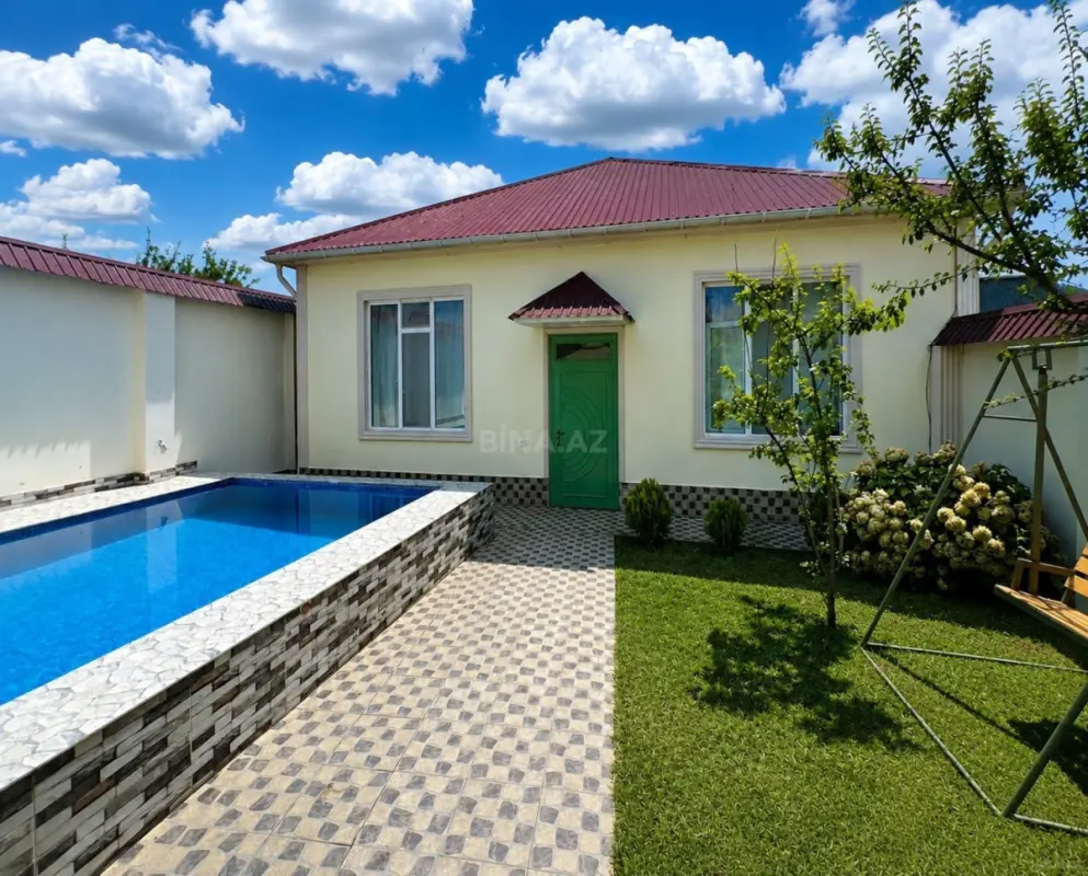 Kirayə verilir 4 otaqlı həyət evi 130 m²