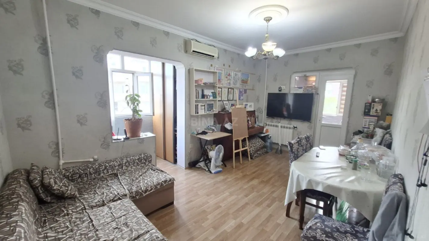 Satılır 2 otaqlı mənzil 50 m²