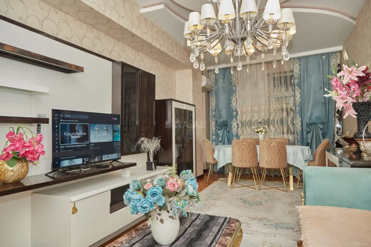 Kirayə verilir 3 otaqlı mənzil 95 m²