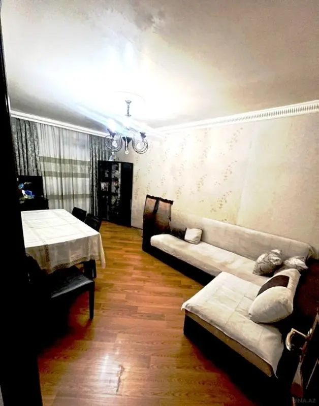 Satılır 3 otaqlı mənzil 70 m²