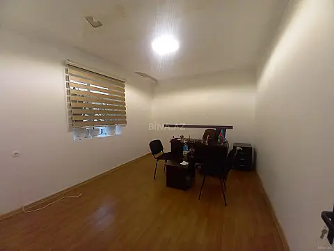 Kirayə verilir 4 otaqlı ofis 90 m² — Bakı 4 otaq 90.00 m²