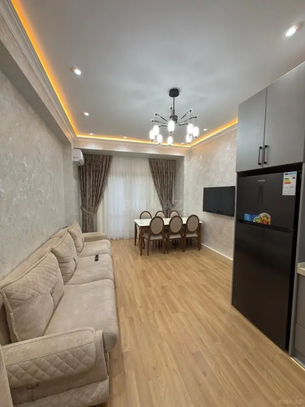 Kirayə verilir 3 otaqlı mənzil 85 m²
