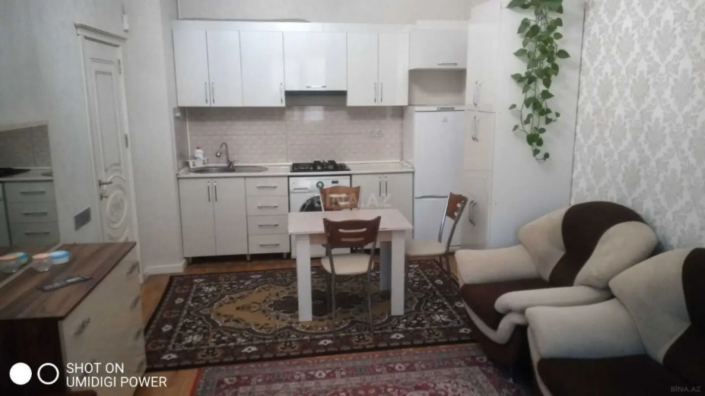 Kirayə verilir 2 otaqlı mənzil 50 m²