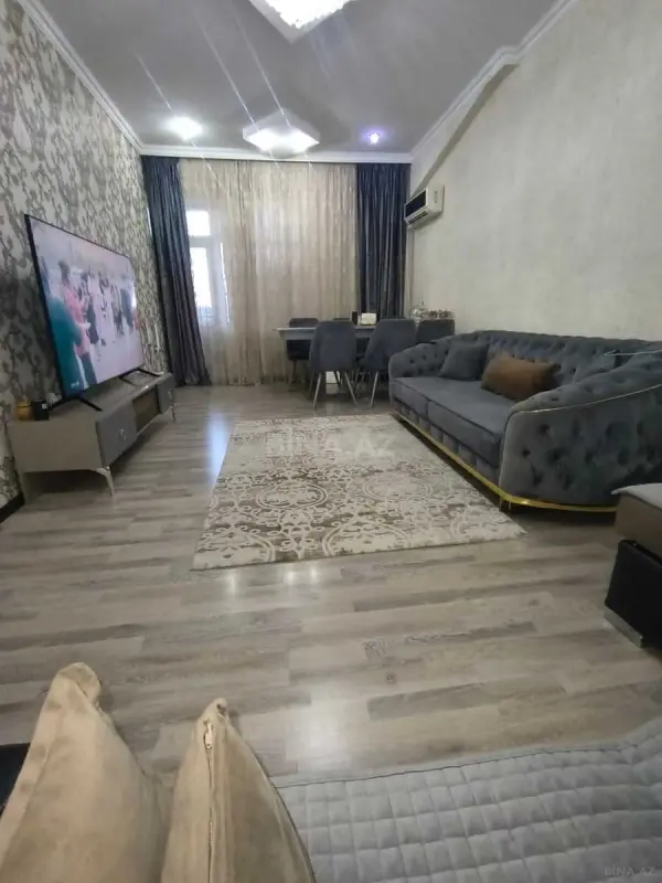 Satılır 2 otaqlı mənzil 90 m²