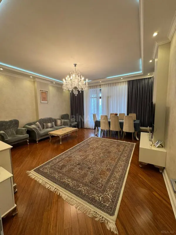 Satılır 3 otaqlı mənzil 110 m²