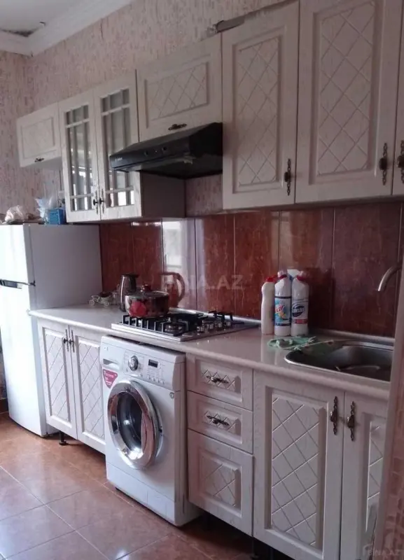 Kirayə verilir 3 otaqlı mənzil 60 m²