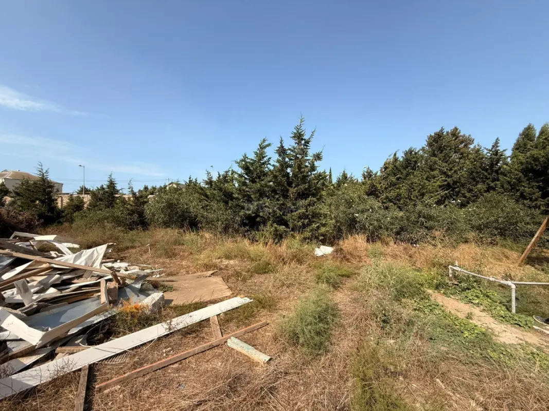 Satılır torpaq sahəsi 12 m²