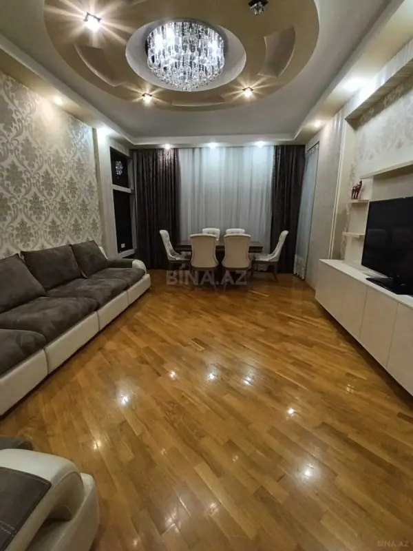 Kirayə verilir 3 otaqlı mənzil 115 m²