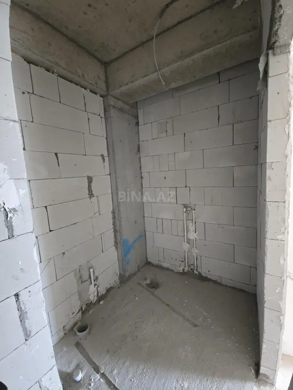 Satılır 2 otaqlı mənzil 75 m²