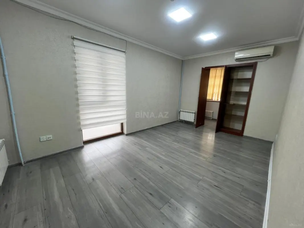 Kirayə verilir 4 otaqlı ofis 110 m²