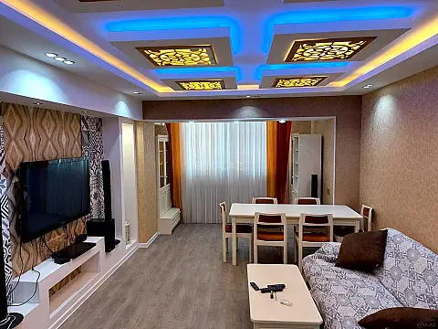 Kirayə verilir 3 otaqlı mənzil 100 m² — Bakı 3 otaq 100.00 m²