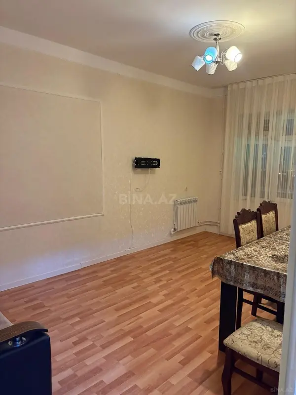 Kirayə verilir 3 otaqlı mənzil 90 m²