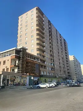Satılır 4 otaqlı mənzil 135 m² — Bakı, Badamdar 4 otaq 135.00 m²