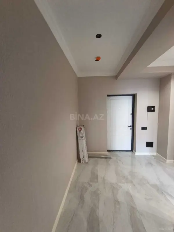 Satılır 1 otaqlı mənzil 57.8 m²