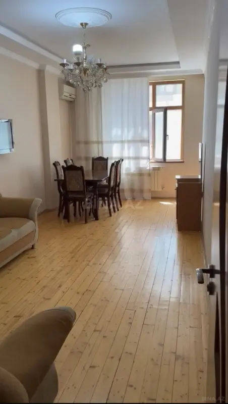 Kirayə verilir 3 otaqlı mənzil 85 m²