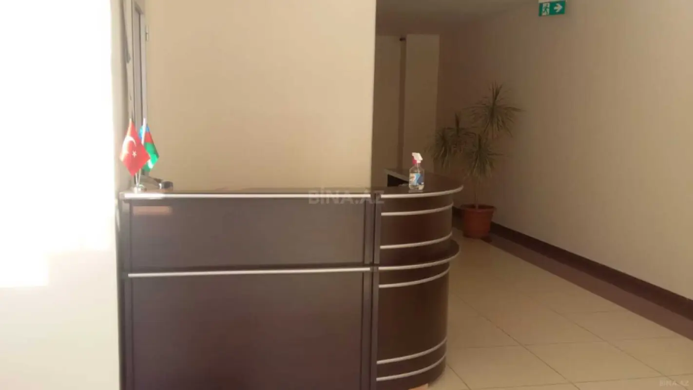 Kirayə verilir 3 otaqlı ofis 80 m²