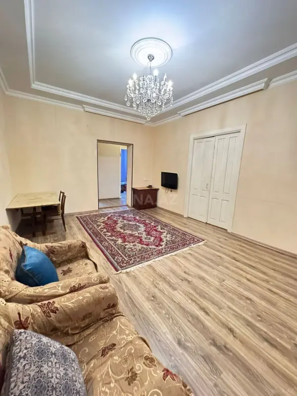 Satılır 3 otaqlı mənzil 71 m²