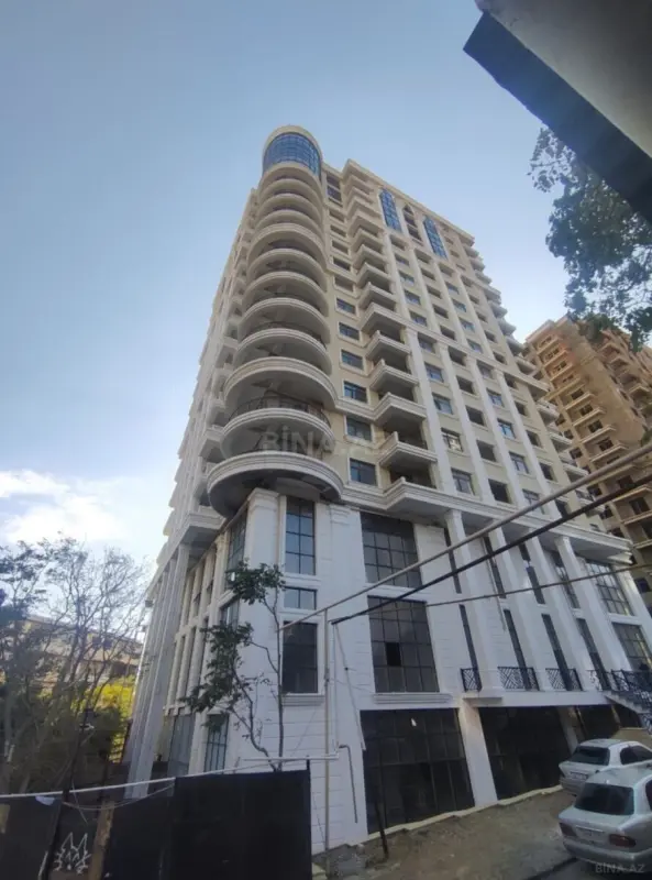 Satılır 2 otaqlı mənzil 85 m²