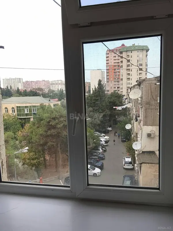 Satılır 1 otaqlı mənzil 35 m²