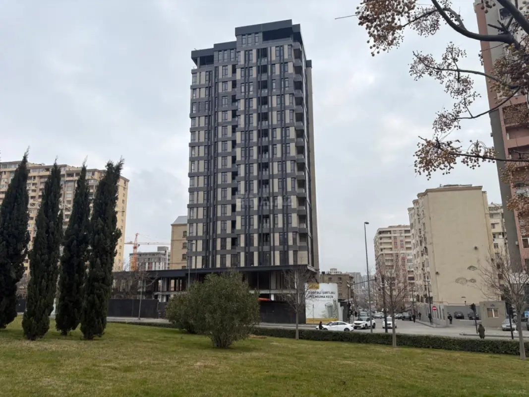 Satılır 1 otaqlı mənzil 72 m²