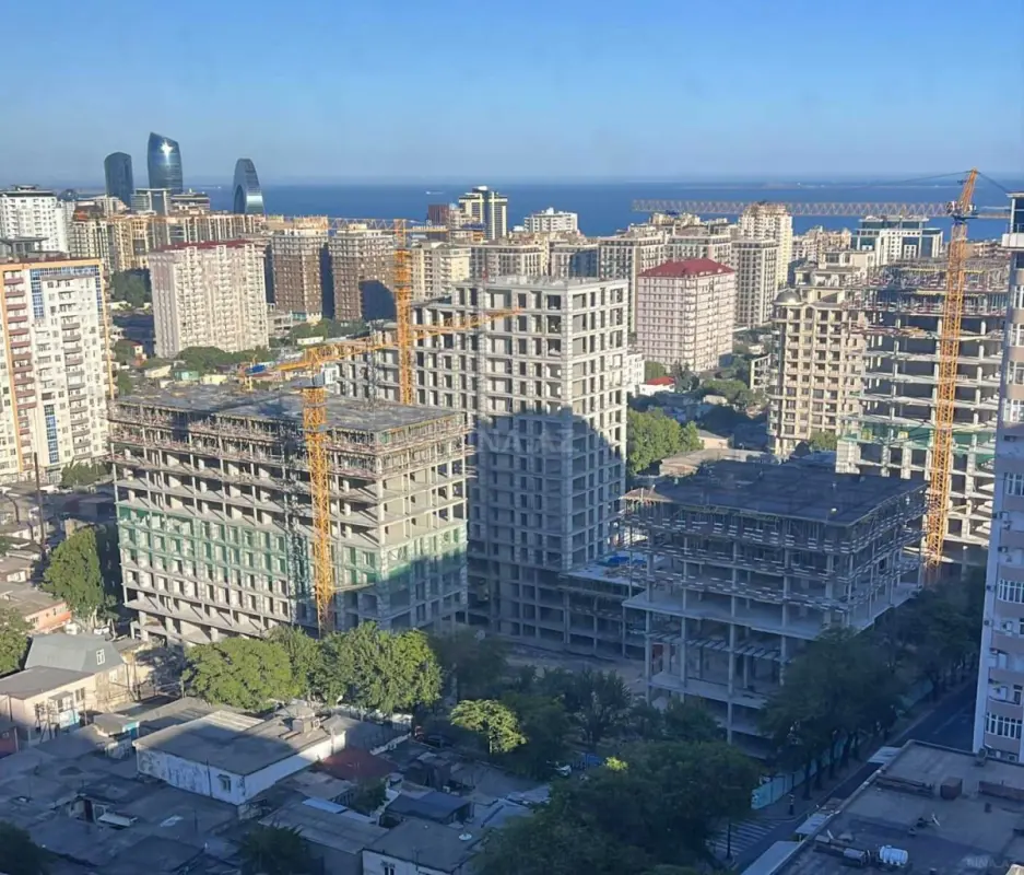Satılır 2 otaqlı mənzil 65.3 m²