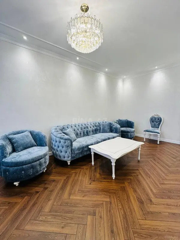Satılır 2 otaqlı mənzil 96 m²