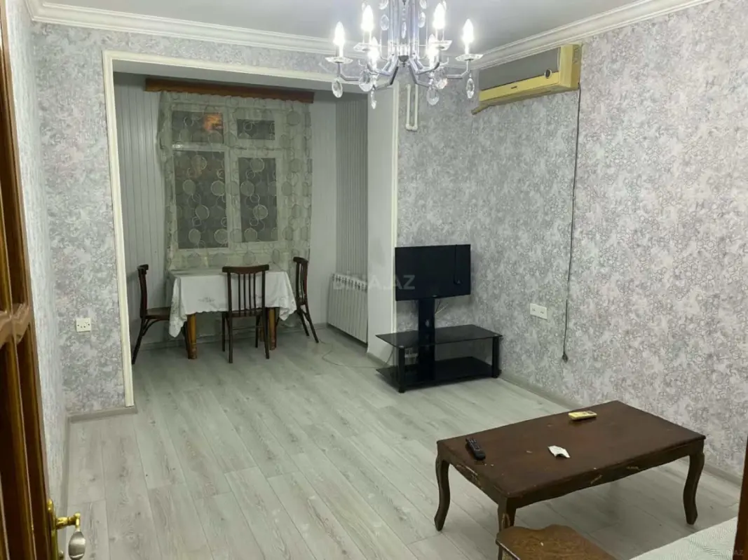 Kirayə verilir 2 otaqlı mənzil 45 m²