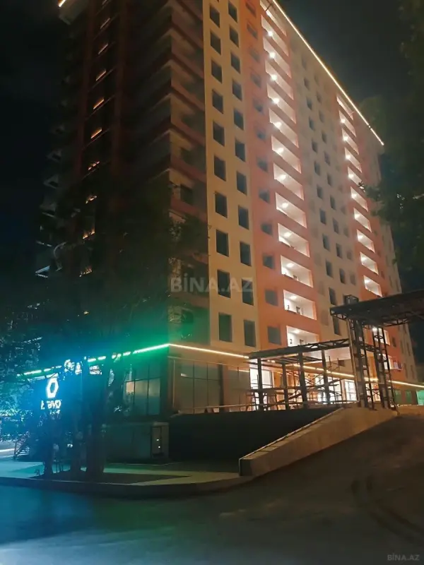 Satılır 3 otaqlı mənzil 110 m²