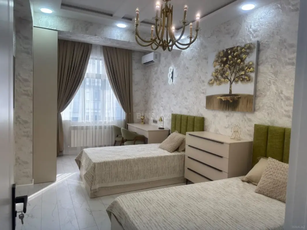 Satılır 3 otaqlı mənzil 87 m²