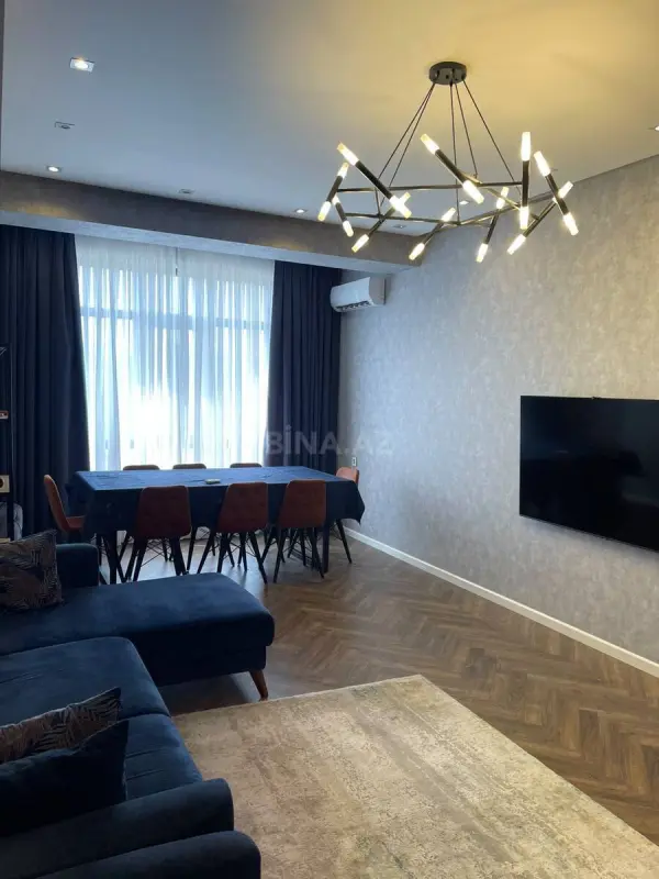 Satılır 3 otaqlı mənzil 95 m²