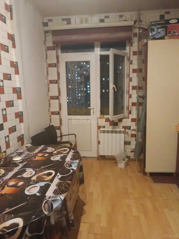 Satılır 2 otaqlı mənzil 67 m²