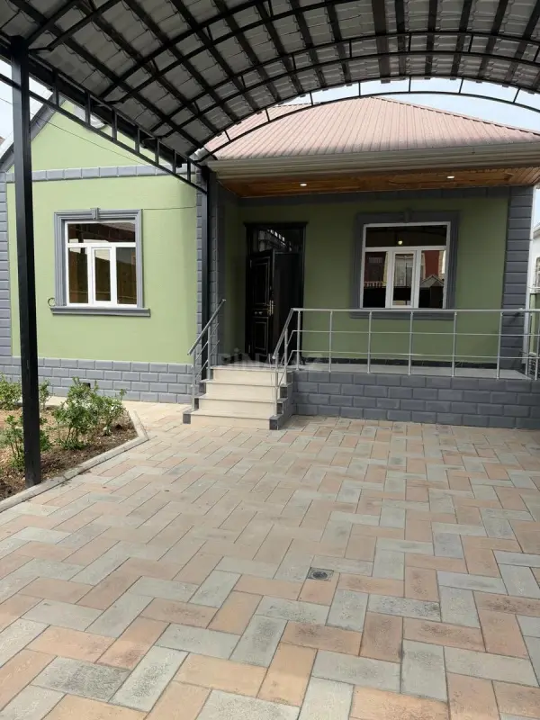Satılır 3 otaqlı həyət evi 100 m²