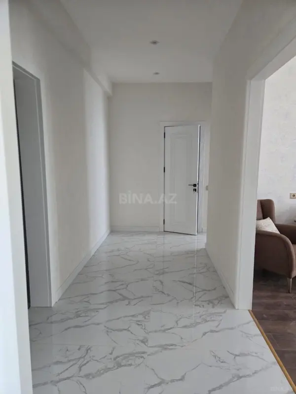 Kirayə verilir 2 otaqlı mənzil 85 m²