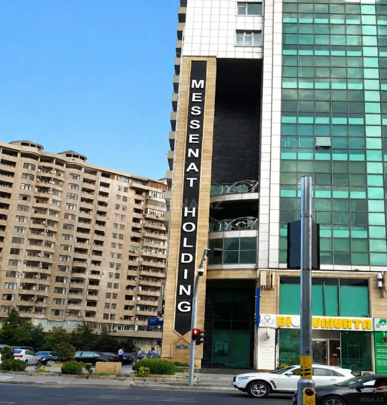 Kirayə verilir 3 otaqlı mənzil 161 m²