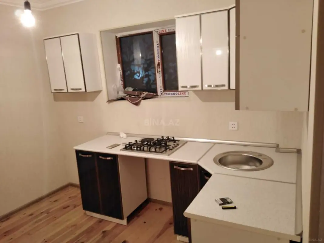Satılır 2 otaqlı həyət evi 60 m²