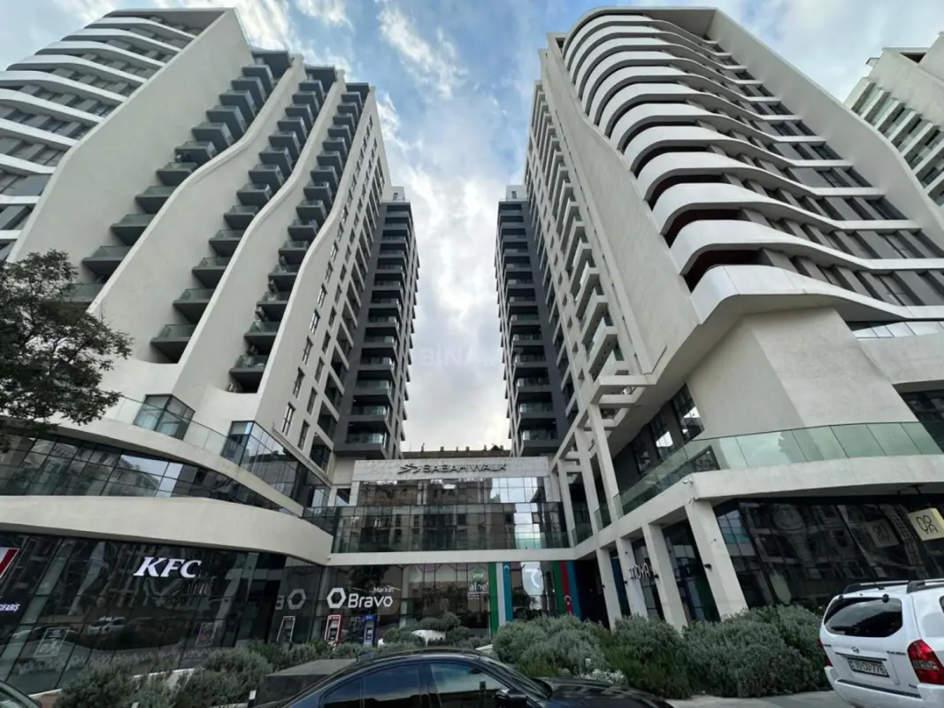 Satılır 2 otaqlı mənzil 97 m²