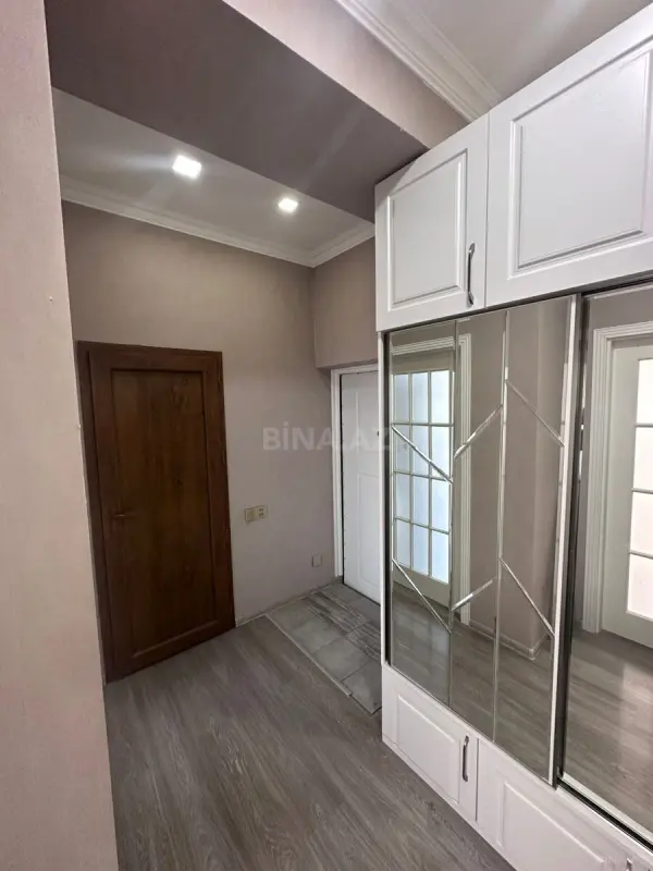 Satılır 3 otaqlı mənzil 58 m²