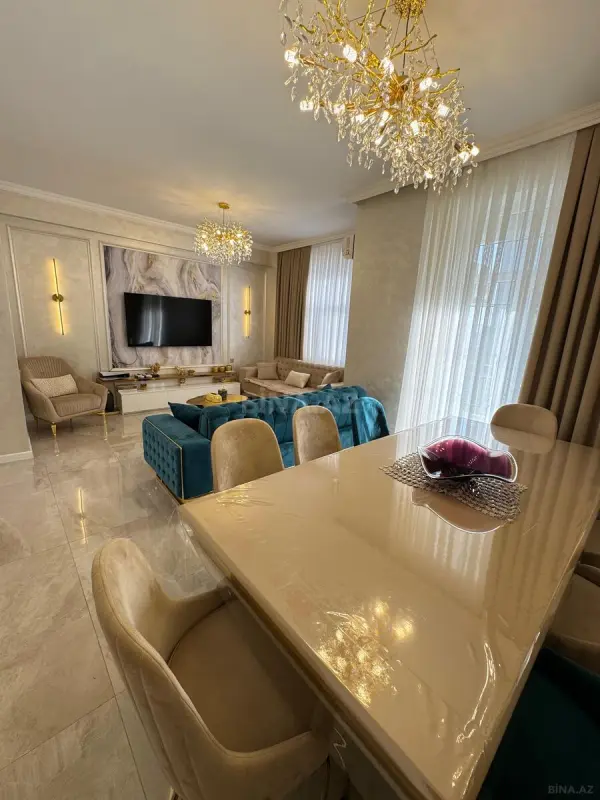 Satılır 4 otaqlı mənzil 111 m²