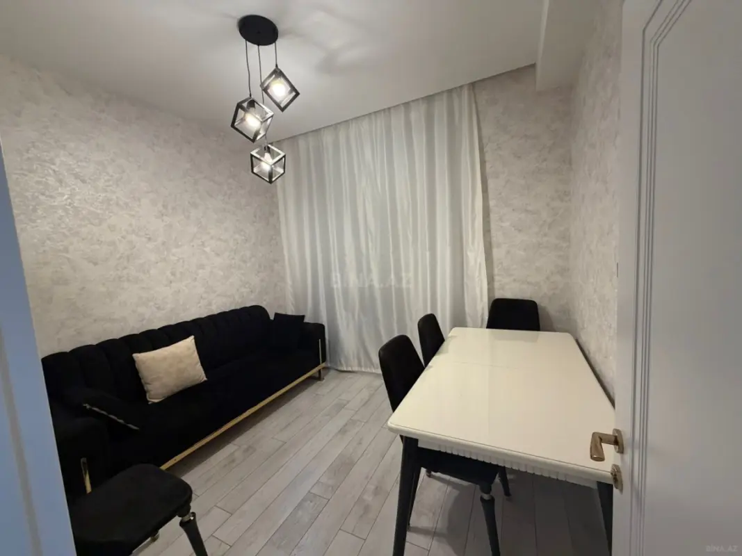 Kirayə verilir 2 otaqlı mənzil 60 m²