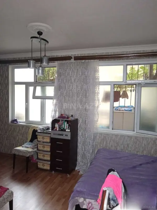 Satılır 4 otaqlı mənzil 95 m²